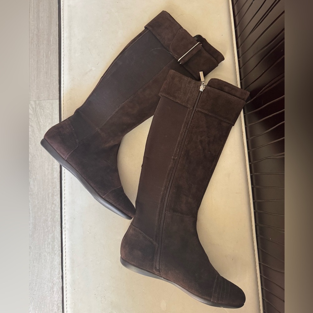New Calvin Klein Suede Brown Boots